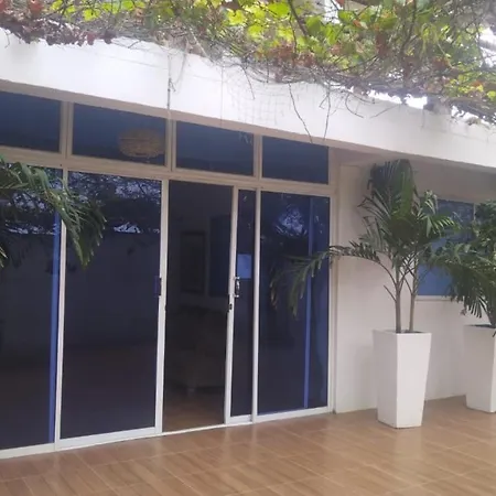 Nativo Manzanillo Hotel 3*